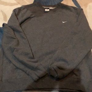 Men’s Nike Sweatshirt size XL